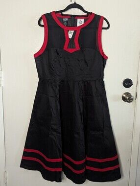 Her Universe Disney Dress Shop Marvel Black Widow Retro Dress With Pockets XL